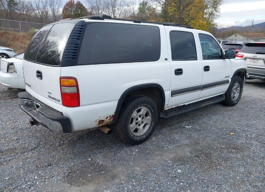 Photo 4 of 2000 Chevrolet Suburban 1500 LS (VIN 3GNFK16T6YG119164)