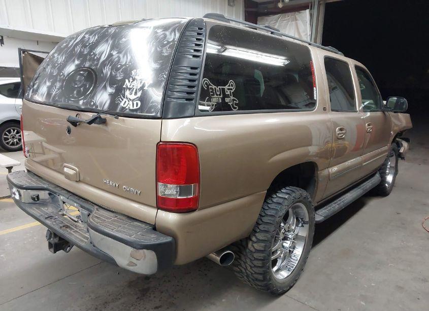 Photo 4 of 2001 Chevrolet Suburban 1500 LT (VIN 3GNFK16T71G207288)