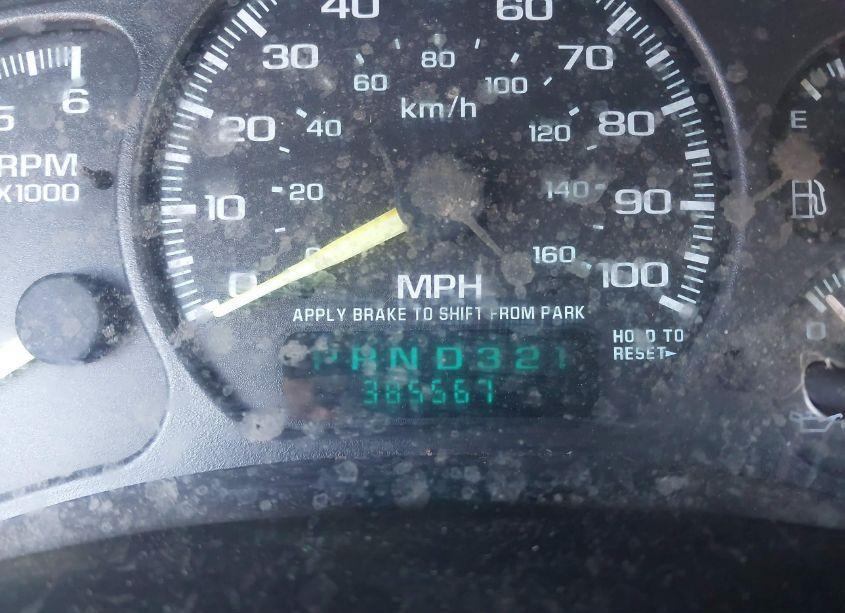 Photo 7 of 2001 Chevrolet Suburban 1500 LS (VIN 3GNFK16T71G220655)