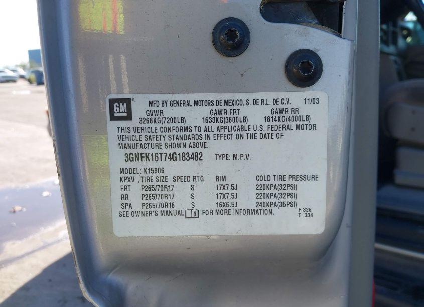 Photo 9 of 2004 Chevrolet Suburban COMMERCIAL (VIN 3GNFK16T74G183482)