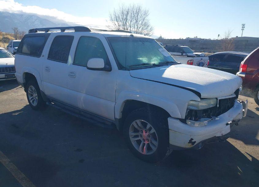 2002 Chevrolet Suburban 1500 Z71 (VIN 3GNFK16T82G253827) main photo