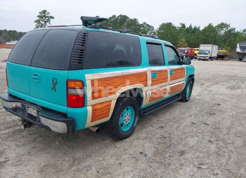 Photo 4 of 2000 Chevrolet Suburban 1500 LT (VIN 3GNFK16T8YG220495)