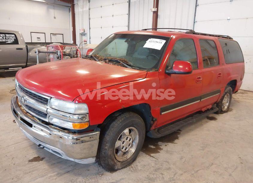 Photo 2 of 2001 Chevrolet Suburban 1500 LT (VIN 3GNFK16T91G132738)