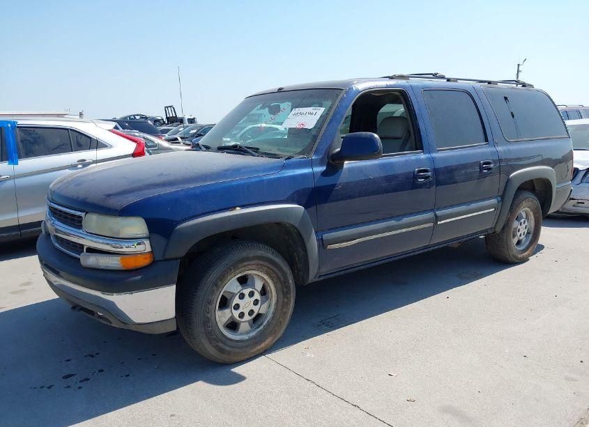 Photo 2 of 2001 Chevrolet Suburban 1500 LT (VIN 3GNFK16TX1G249227)