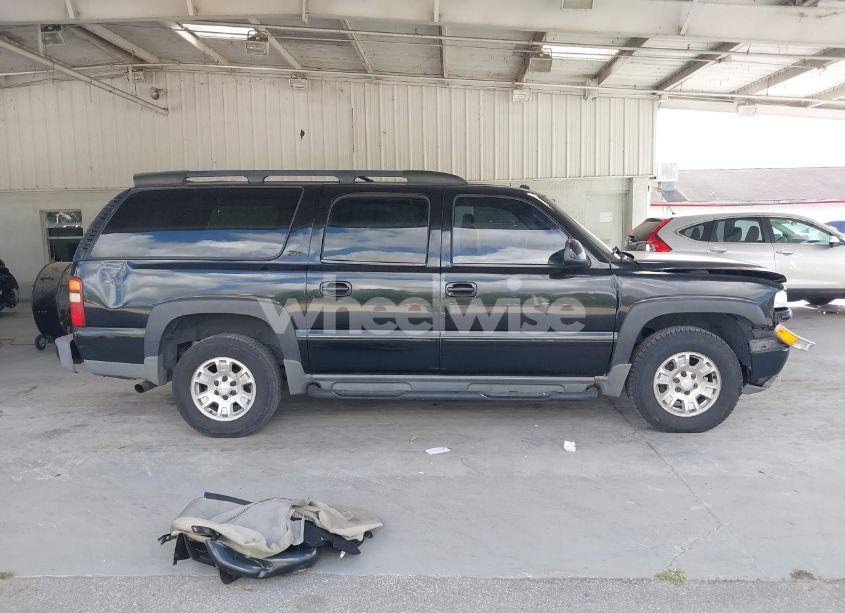 Photo 13 of 2003 Chevrolet Suburban 1500 Z71 (VIN 3GNFK16TX3G132587)