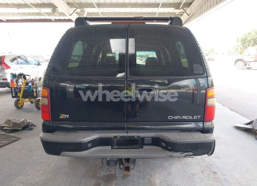 Photo 16 of 2003 Chevrolet Suburban 1500 Z71 (VIN 3GNFK16TX3G132587)