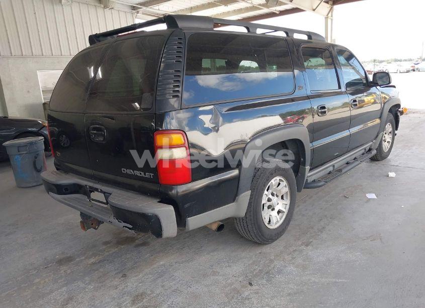 Photo 4 of 2003 Chevrolet Suburban 1500 Z71 (VIN 3GNFK16TX3G132587)