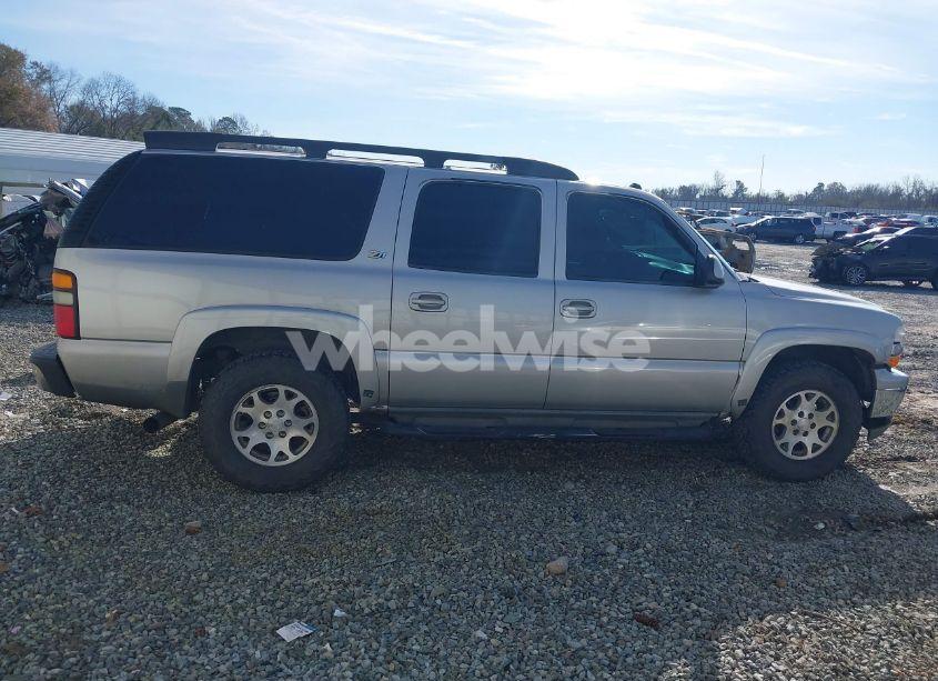 Photo 13 of 2004 Chevrolet Suburban 1500 Z71 (VIN 3GNFK16TX4G312346)