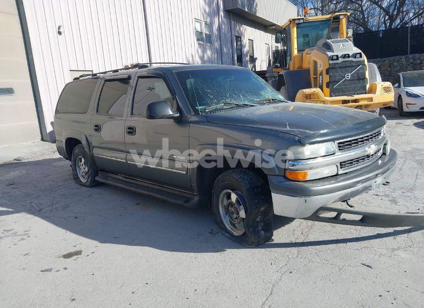 2000 Chevrolet Suburban 1500 LS (VIN 3GNFK16TXYG142561) main photo