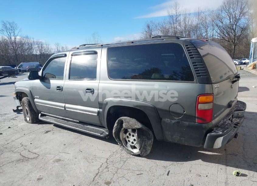 Photo 3 of 2000 Chevrolet Suburban 1500 LS (VIN 3GNFK16TXYG142561)