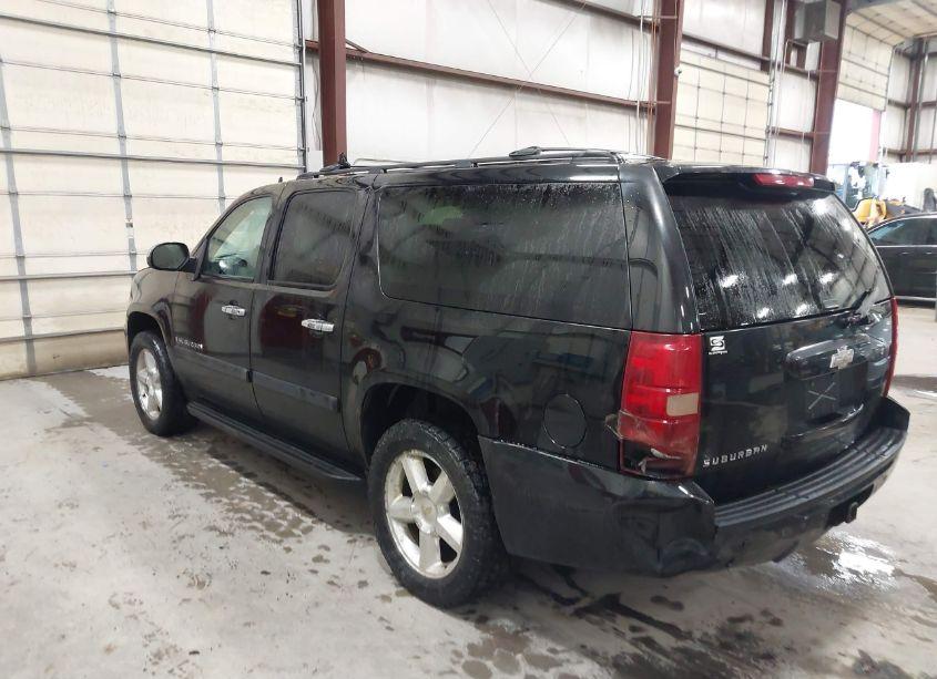 Photo 3 of 2007 Chevrolet Suburban 1500 LTZ (VIN 3GNFK16Y97G297287)