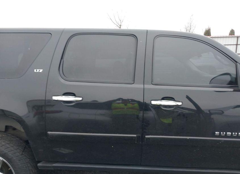 Photo 14 of 2008 Chevrolet Suburban 1500 LTZ (VIN 3GNFK16YX8G210871)