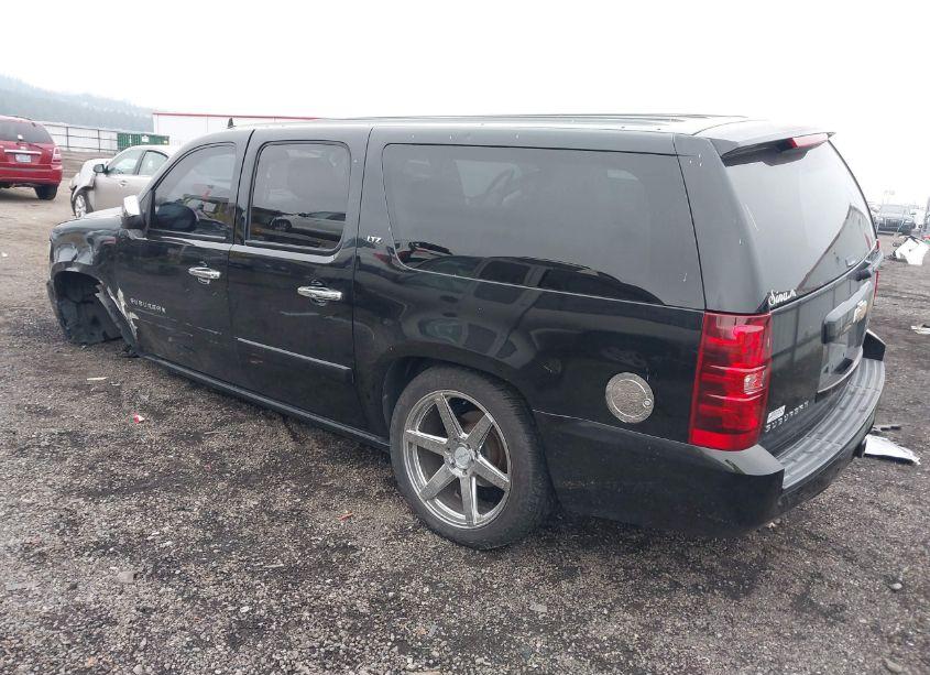 Photo 3 of 2008 Chevrolet Suburban 1500 LTZ (VIN 3GNFK16YX8G210871)