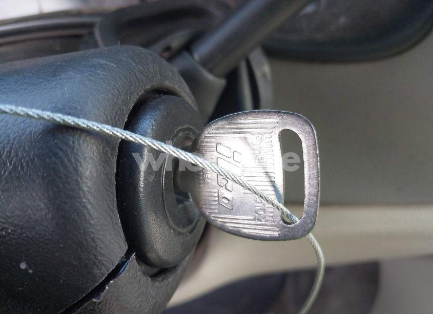 Photo 11 of 2002 Chevrolet Suburban 1500 LT (VIN 3GNFK16Z02G225380)