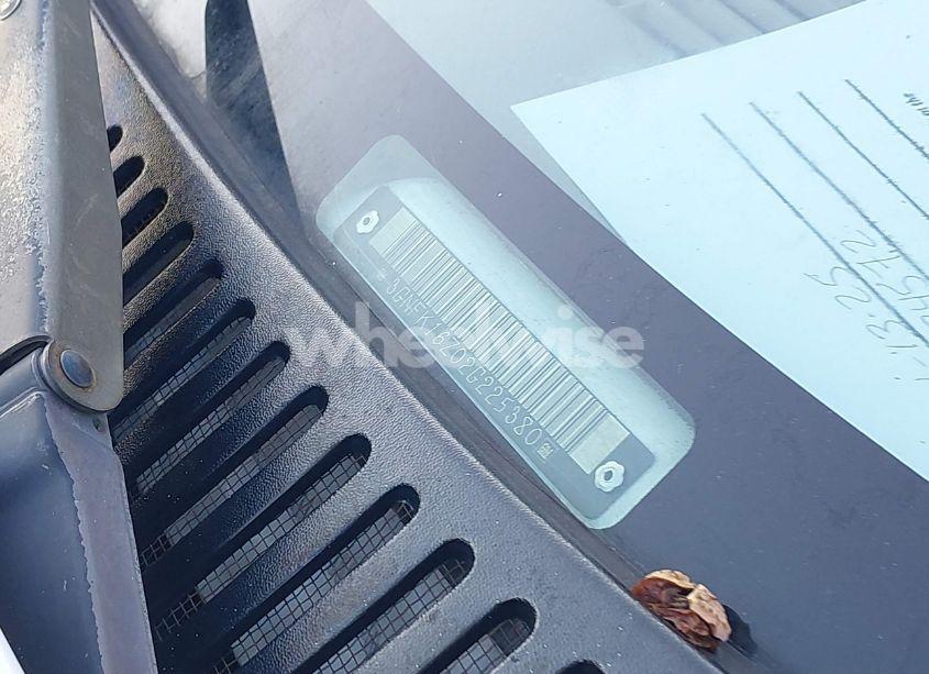 Photo 9 of 2002 Chevrolet Suburban 1500 LT (VIN 3GNFK16Z02G225380)