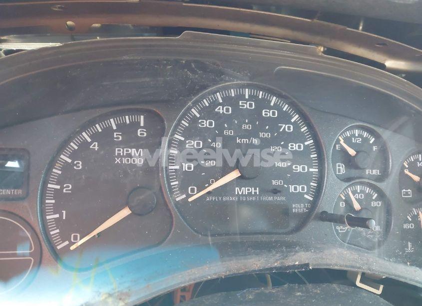 Photo 14 of 2002 Chevrolet Suburban 1500 Z71 (VIN 3GNFK16Z02G314060)