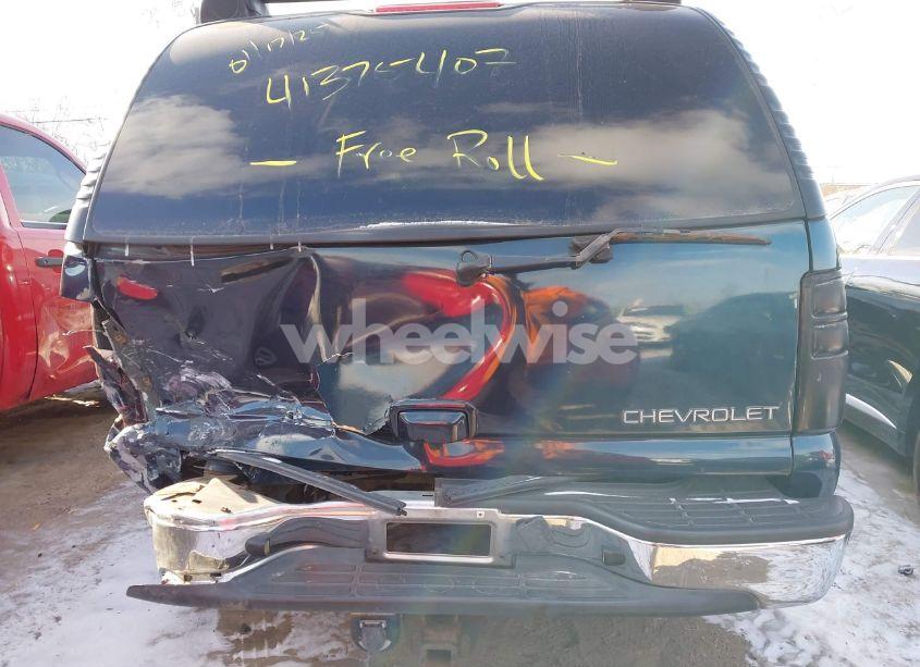 Photo 15 of 2002 Chevrolet Suburban 1500 Z71 (VIN 3GNFK16Z02G314060)