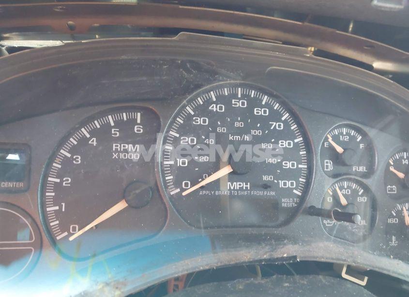 Photo 7 of 2002 Chevrolet Suburban 1500 Z71 (VIN 3GNFK16Z02G314060)