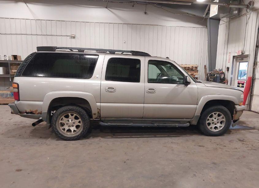 Photo 13 of 2004 Chevrolet Suburban 1500 Z71 (VIN 3GNFK16Z04G243557)