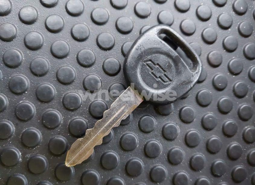 Photo 11 of 2004 Chevrolet Suburban 1500 LT (VIN 3GNFK16Z04G246748)