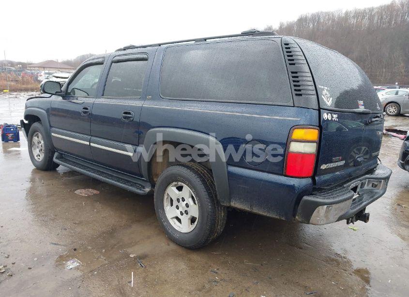 Photo 3 of 2004 Chevrolet Suburban 1500 LT (VIN 3GNFK16Z04G246748)