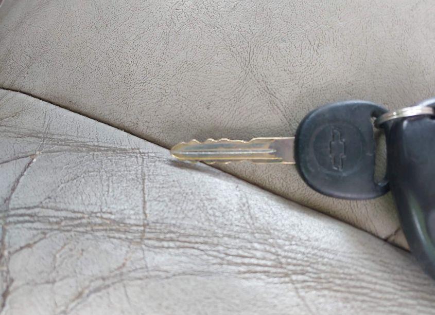 Photo 11 of 2004 Chevrolet Suburban 1500 Z71 (VIN 3GNFK16Z04G277949)