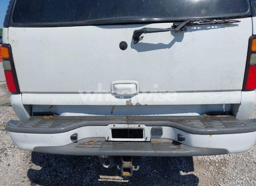 Photo 13 of 2004 Chevrolet Suburban 1500 Z71 (VIN 3GNFK16Z04G284447)