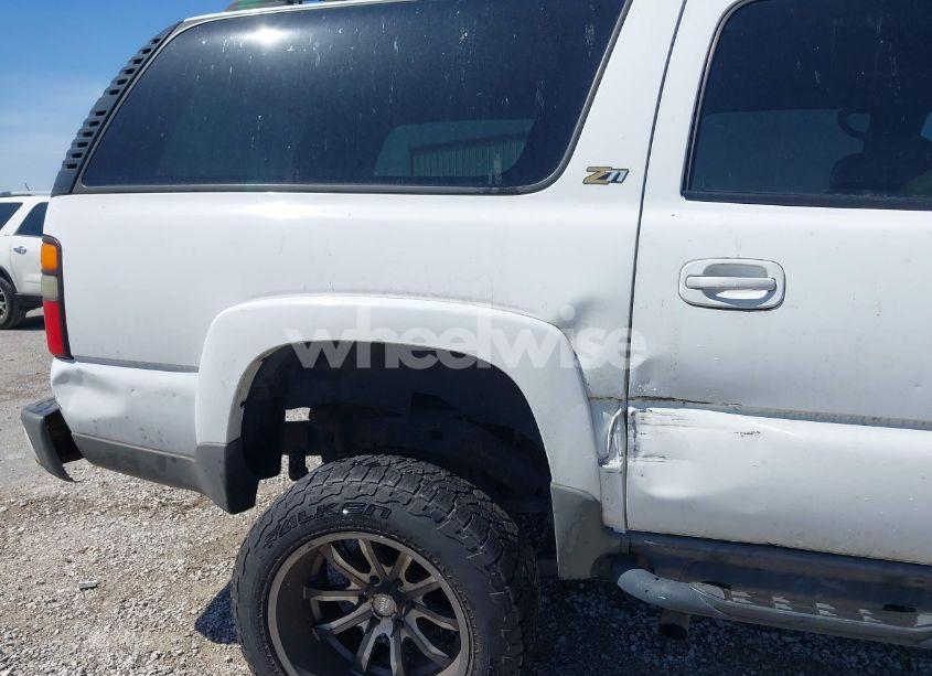 Photo 14 of 2004 Chevrolet Suburban 1500 Z71 (VIN 3GNFK16Z04G284447)