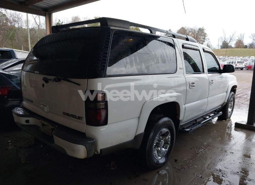 Photo 4 of 2005 Chevrolet Suburban 1500 Z71 (VIN 3GNFK16Z05G106605)