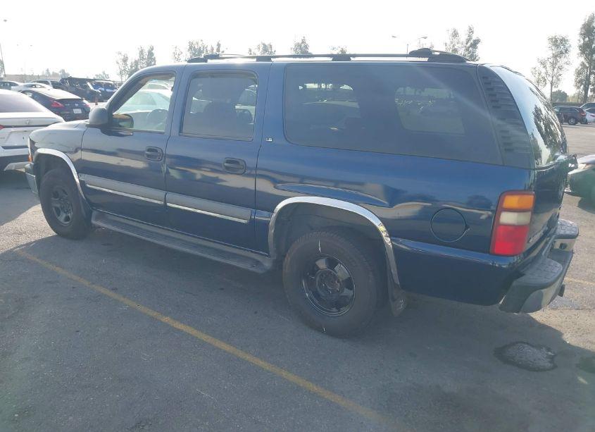 Photo 3 of 2002 Chevrolet Suburban 1500 LS (VIN 3GNFK16Z12G190090)