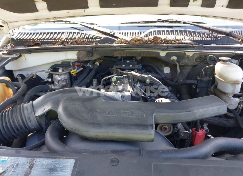Photo 10 of 2003 Chevrolet Suburban 1500 LT (VIN 3GNFK16Z13G281815)