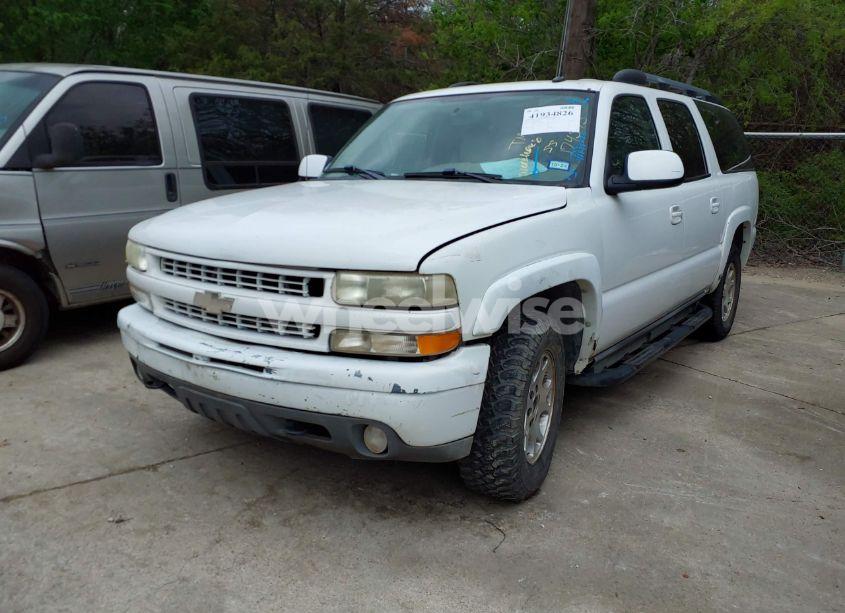Photo 2 of 2004 Chevrolet Suburban 1500 Z71 (VIN 3GNFK16Z14G174393)