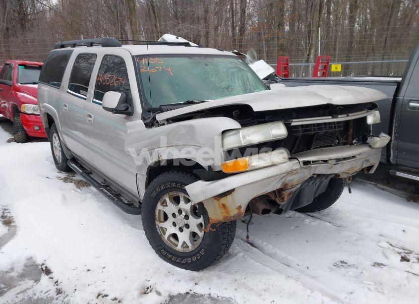 2004 Chevrolet Suburban 1500 Z71 (VIN 3GNFK16Z14G237332) main photo