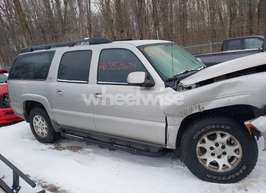 Photo 13 of 2004 Chevrolet Suburban 1500 Z71 (VIN 3GNFK16Z14G237332)