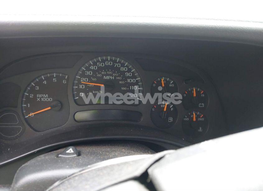 Photo 15 of 2004 Chevrolet Suburban 1500 Z71 (VIN 3GNFK16Z14G237332)