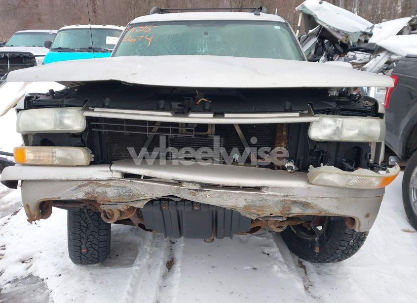 Photo 6 of 2004 Chevrolet Suburban 1500 Z71 (VIN 3GNFK16Z14G237332)