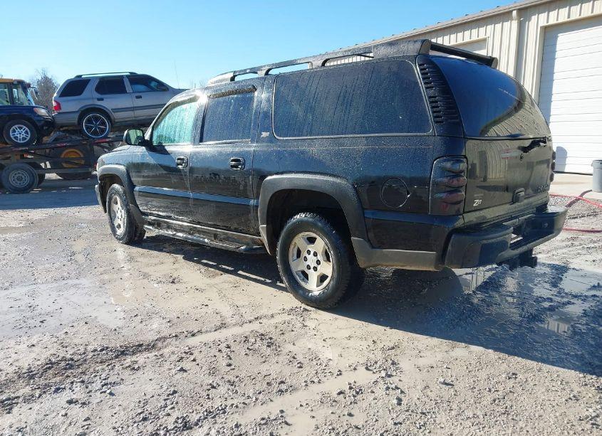 Photo 3 of 2002 Chevrolet Suburban 1500 Z71 (VIN 3GNFK16Z22G348078)