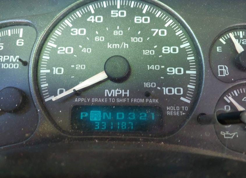 Photo 7 of 2002 Chevrolet Suburban 1500 Z71 (VIN 3GNFK16Z22G348078)