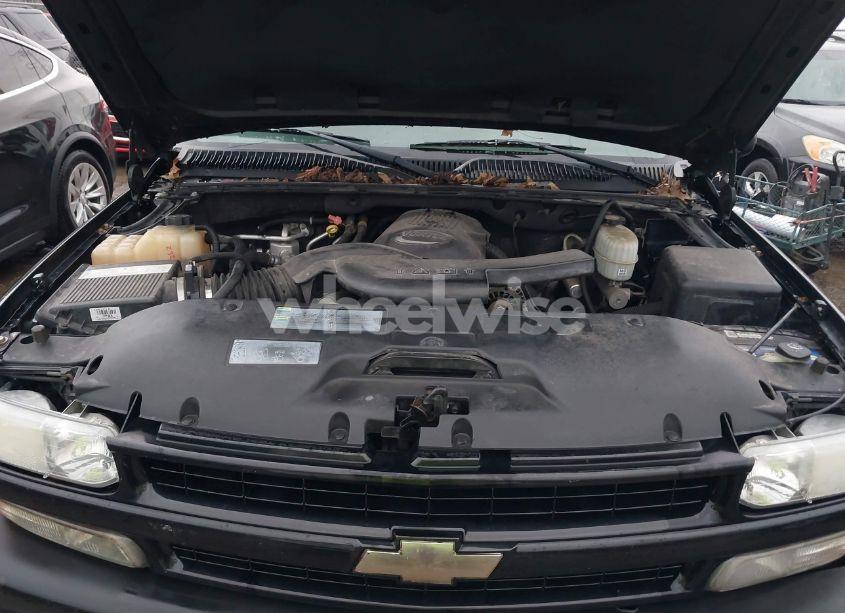 Photo 10 of 2004 Chevrolet Suburban 1500 Z71 (VIN 3GNFK16Z24G198220)