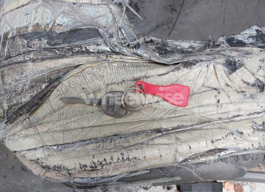 Photo 11 of 2004 Chevrolet Suburban 1500 Z71 (VIN 3GNFK16Z24G222709)