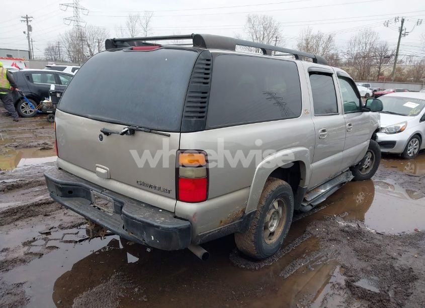Photo 4 of 2004 Chevrolet Suburban 1500 Z71 (VIN 3GNFK16Z24G222709)