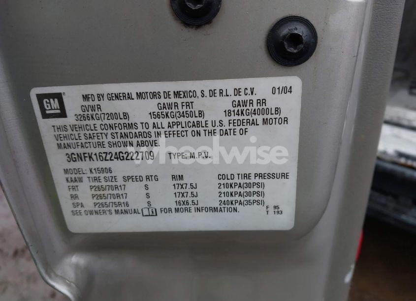 Photo 9 of 2004 Chevrolet Suburban 1500 Z71 (VIN 3GNFK16Z24G222709)