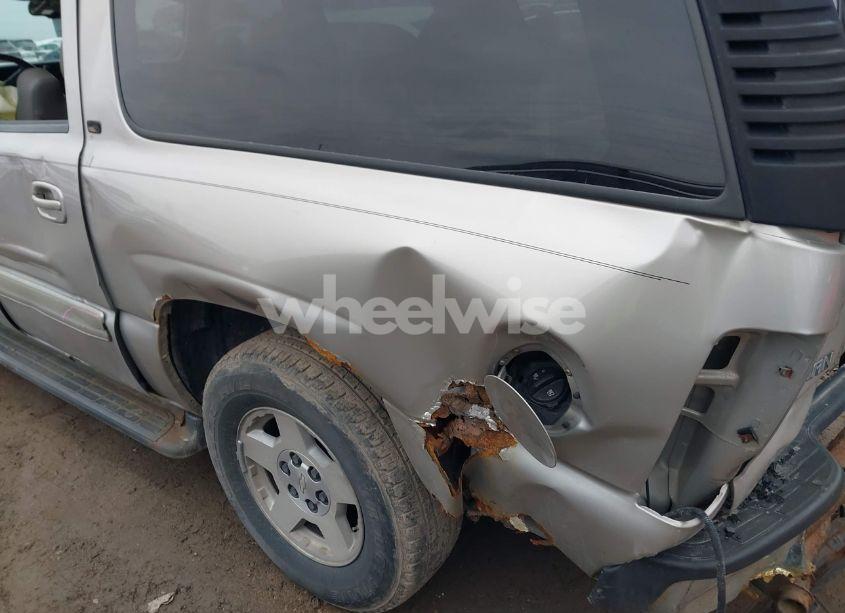 Photo 14 of 2005 Chevrolet Suburban 1500 LT (VIN 3GNFK16Z25G152985)