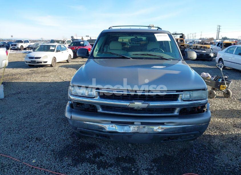 Photo 12 of 2002 Chevrolet Suburban 1500 LT (VIN 3GNFK16Z32G173307)