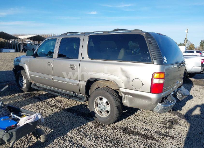 Photo 3 of 2002 Chevrolet Suburban 1500 LT (VIN 3GNFK16Z32G173307)