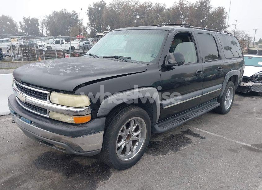Photo 2 of 2003 Chevrolet Suburban 1500 LT (VIN 3GNFK16Z33G213287)