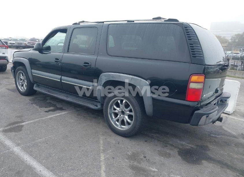 Photo 3 of 2003 Chevrolet Suburban 1500 LT (VIN 3GNFK16Z33G213287)