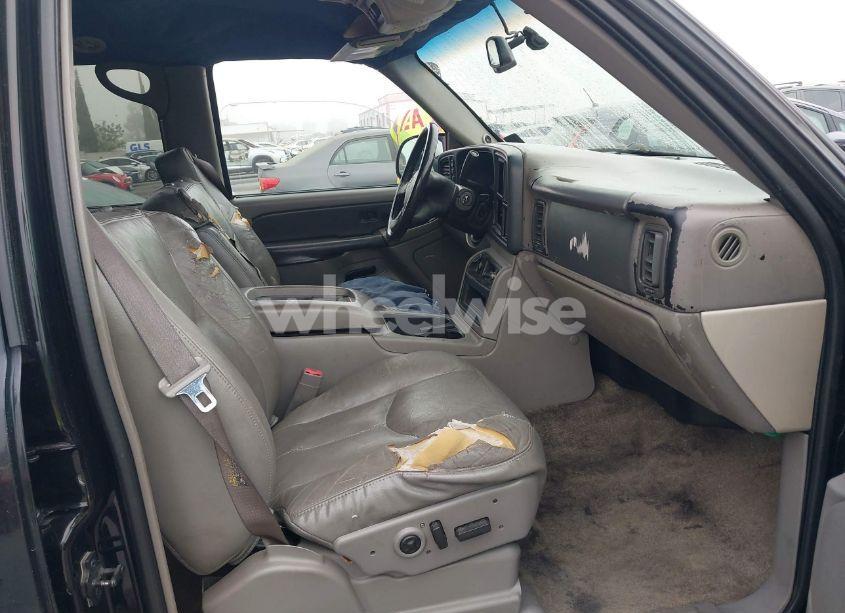 Photo 5 of 2003 Chevrolet Suburban 1500 LT (VIN 3GNFK16Z33G213287)