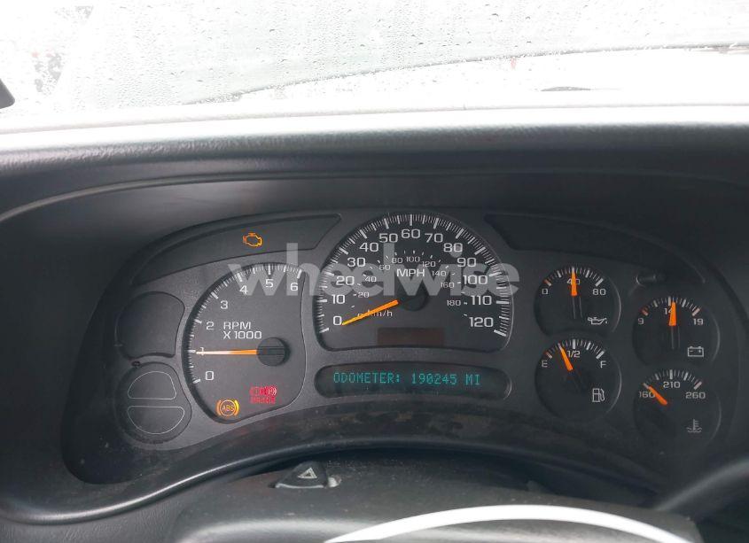 Photo 7 of 2003 Chevrolet Suburban 1500 LT (VIN 3GNFK16Z33G213287)