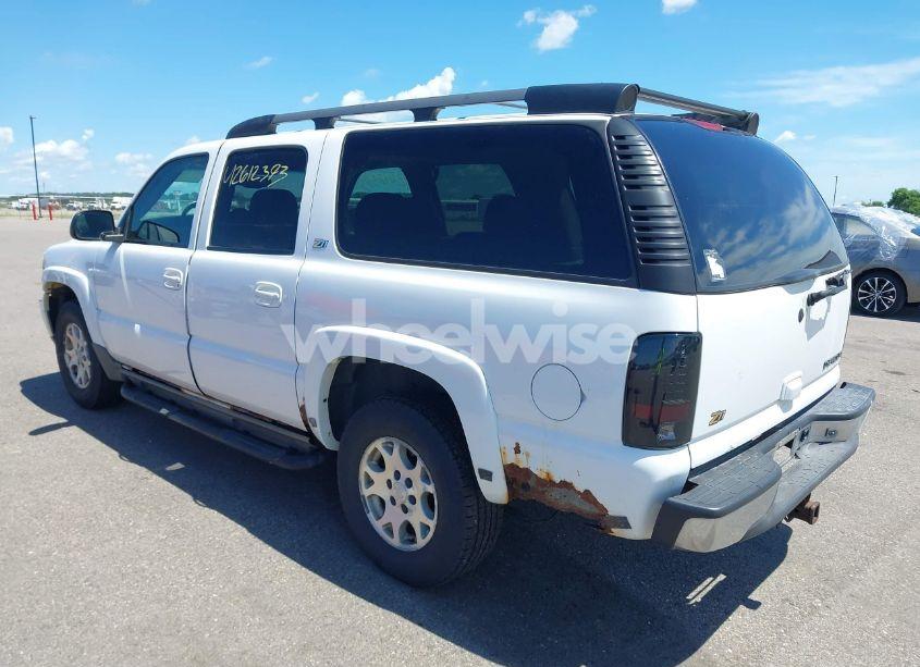 Photo 3 of 2003 Chevrolet Suburban 1500 Z71 (VIN 3GNFK16Z33G308805)